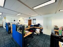 Gateway East (D7), Office #577436071